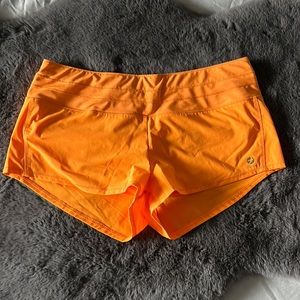 Oiselle Mac Roga Shorts